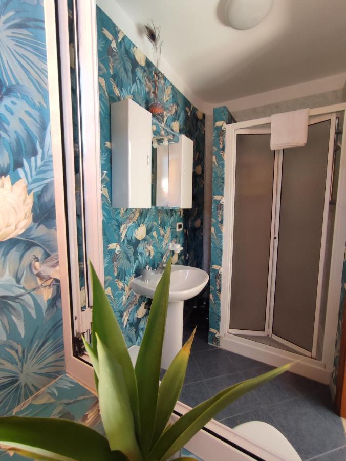 איסולה דלה פמינה Casa Vacanze Isolotto מראה חיצוני תמונה