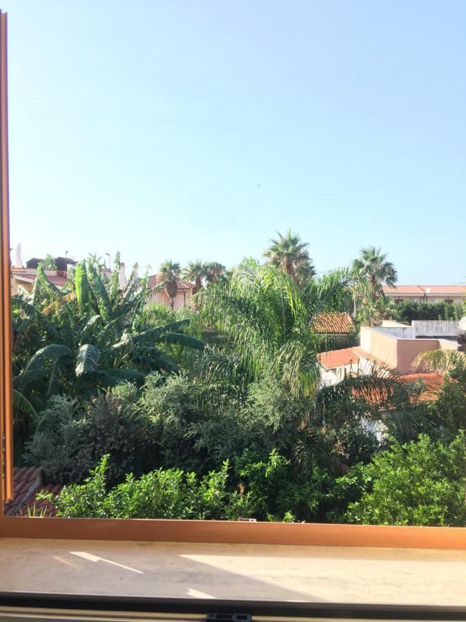 איסולה דלה פמינה Casa Vacanze Isolotto מראה חיצוני תמונה